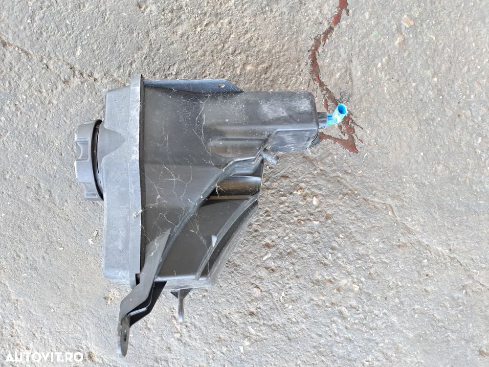 Vas expansiune BMW E81 E87+LCI E82 E88 E90+LCI E91+LCI E92+LCI E93+LCI E84 - 3