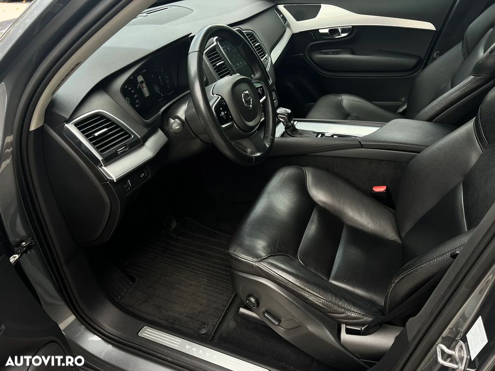 Volvo XC 90 - 6