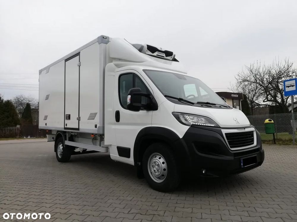 Peugeot Boxer Chlodnia 2.2 HDi 8 Palet Zasilanie Zewnętrzne - 18