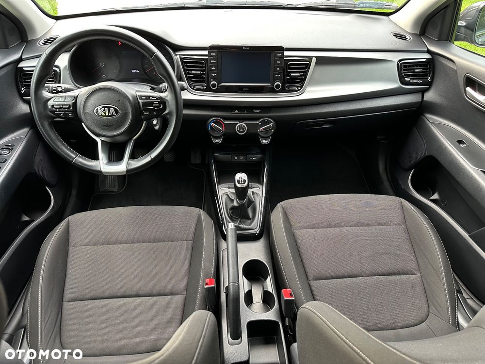 Kia Rio - 21