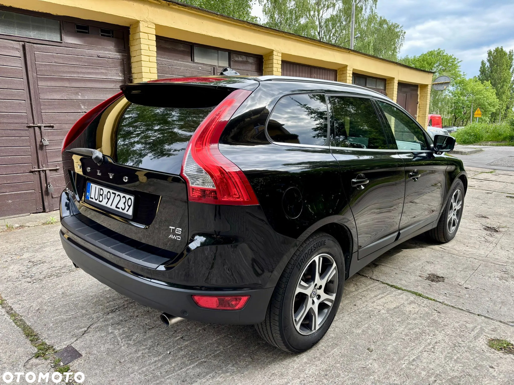 Volvo XC 60 T6 AWD Momentum - 11