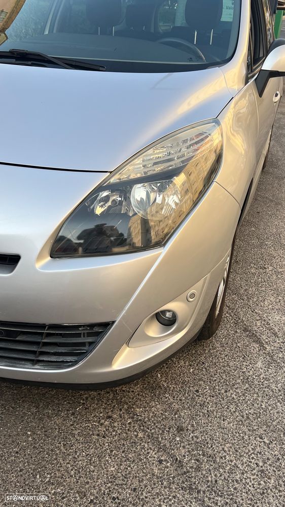 Renault Grand Scénic 1.5 dCi Luxe 7L - 7
