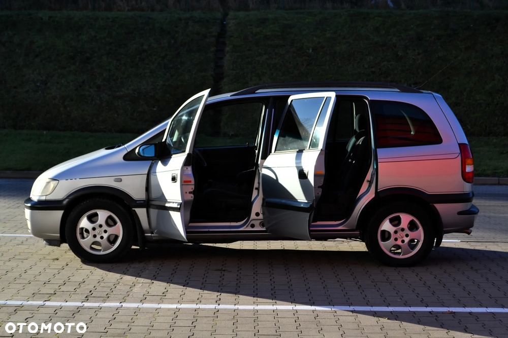 Opel Zafira 2.0 DTI Edition - 27