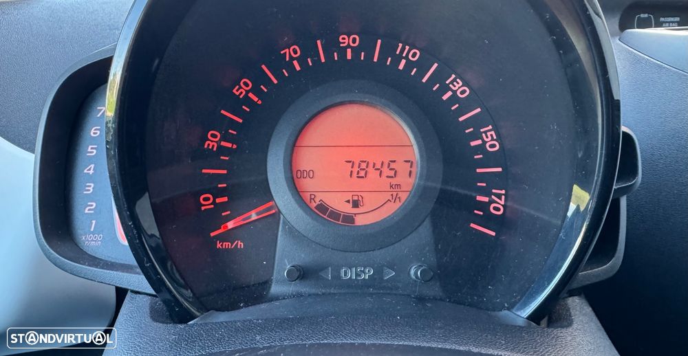 Peugeot 108 1.2 VTi Allure - 18