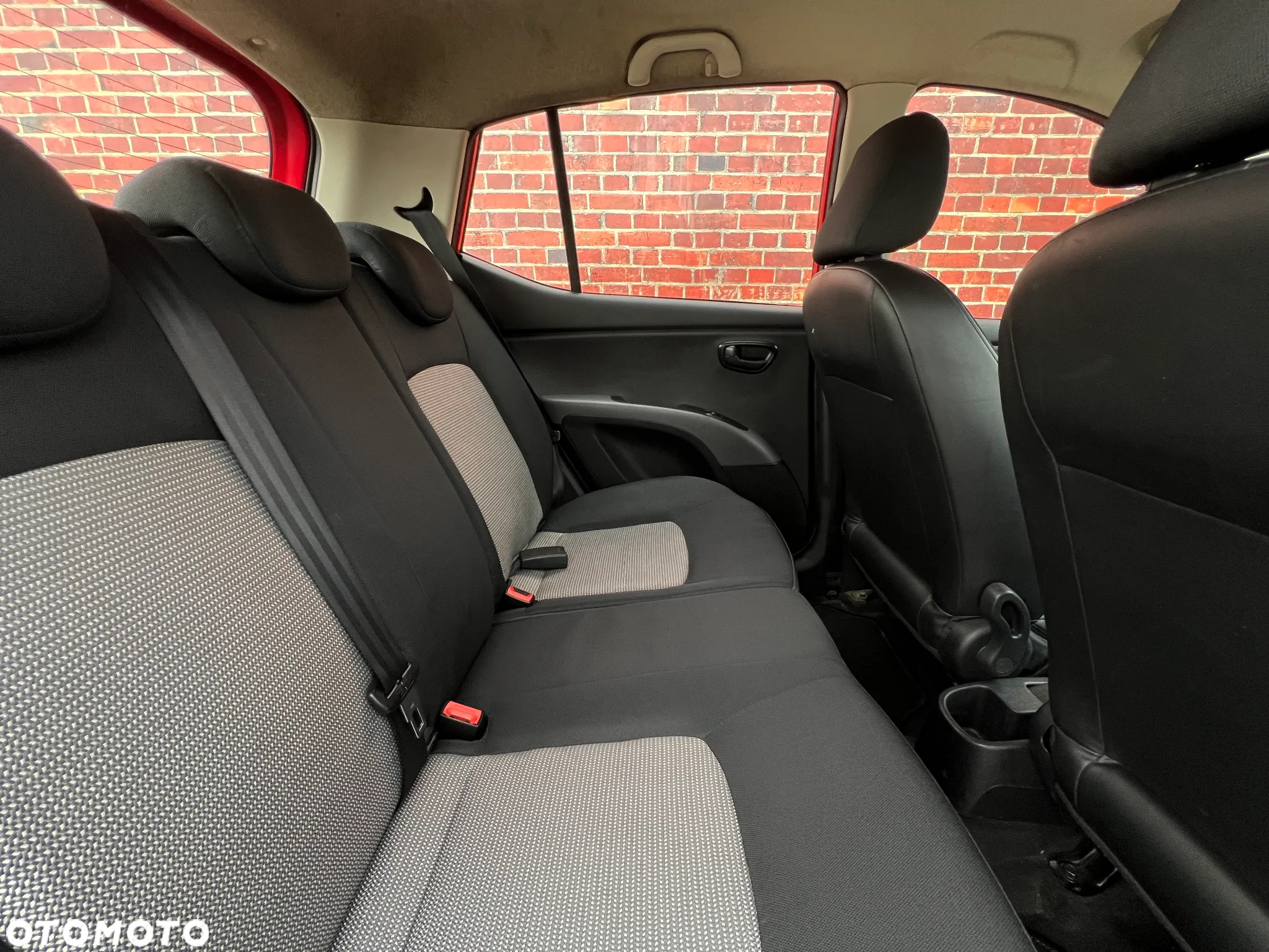 Hyundai i10 - 19