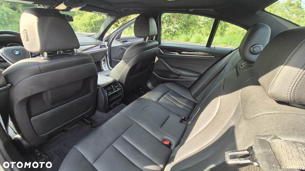 BMW Seria 5 - 13