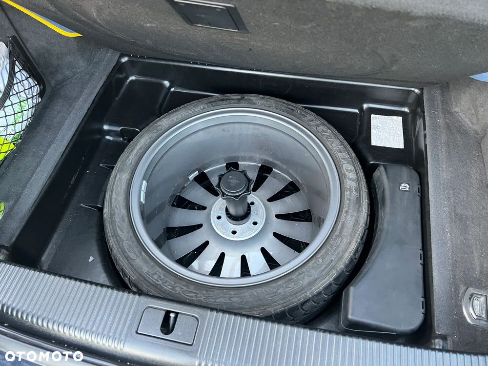 Audi A8 6.0 W12 Quattro - 31