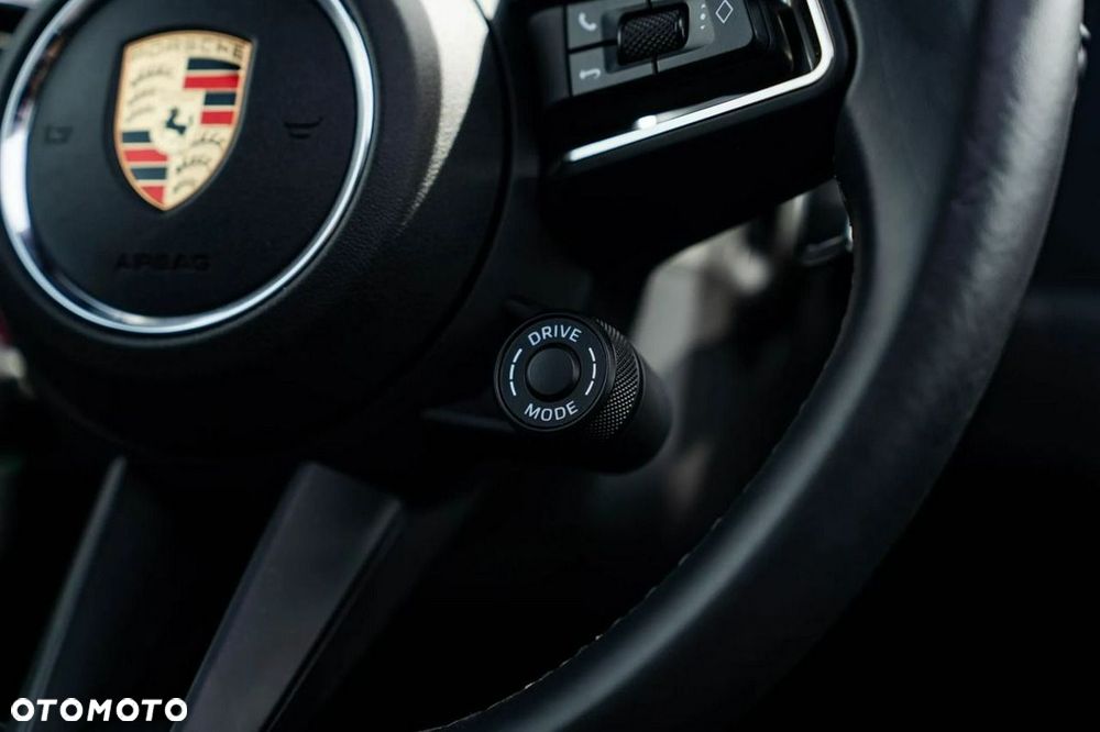 Porsche Macan GTS - 24