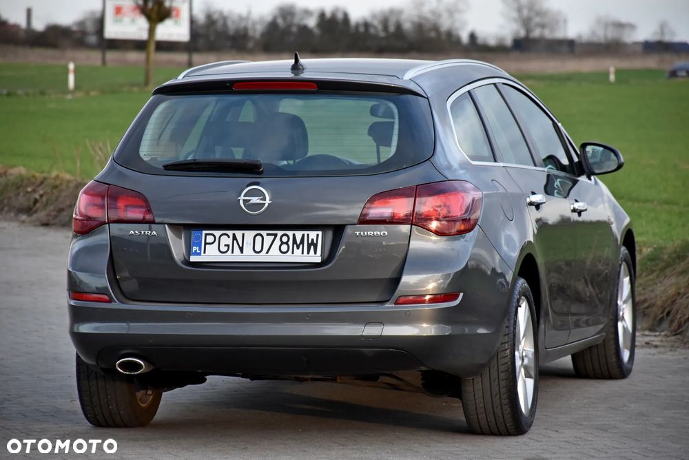 Opel Astra 1.4 Turbo Cosmo - 8