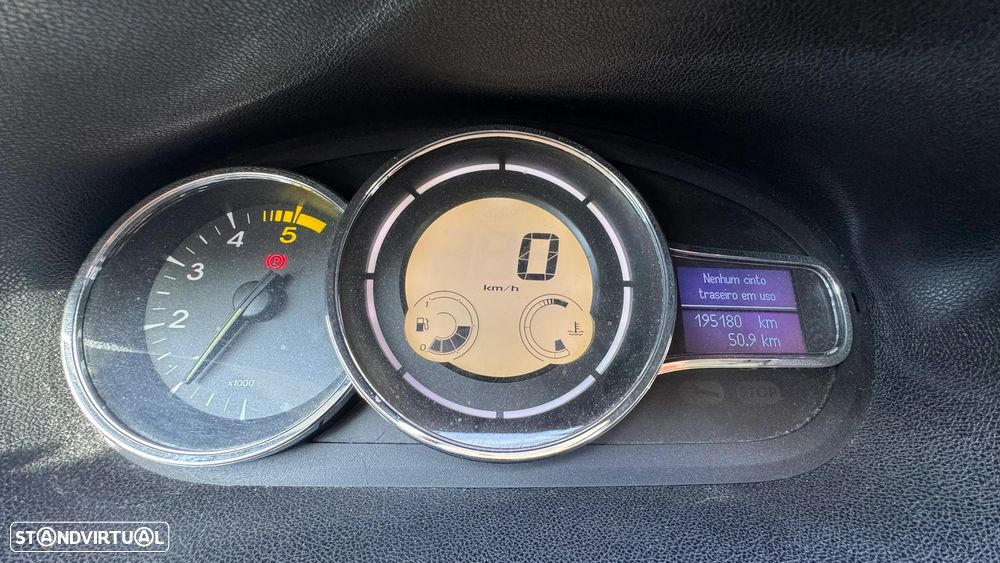 Renault Mégane 1.5 dCi Confort - 4