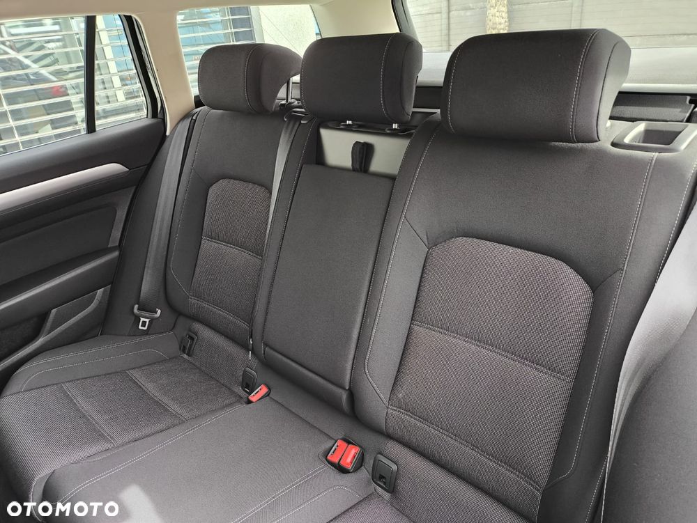 Volkswagen Passat 1.6 TDI (BlueMotion Technology) Comfortline - 23