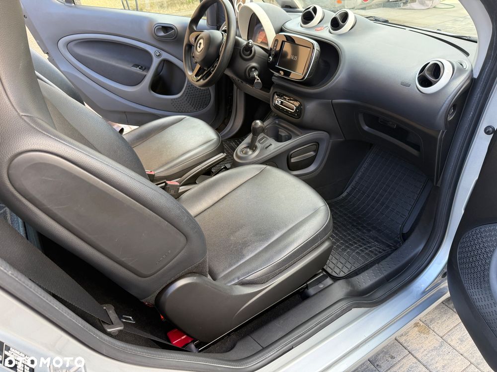 Smart Fortwo EQ - 13