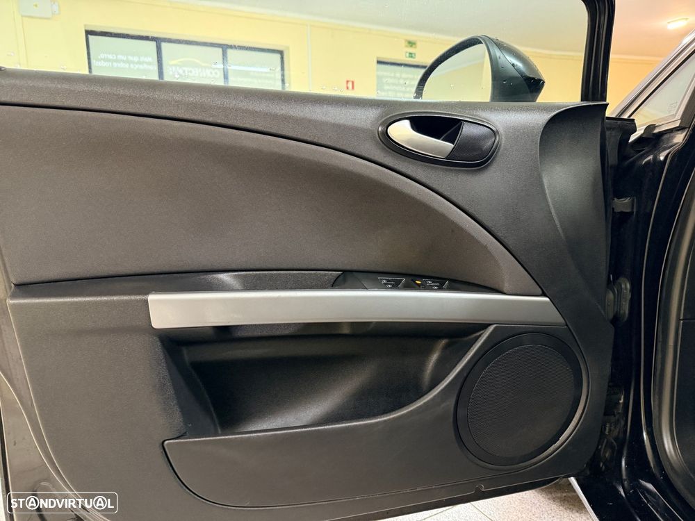 SEAT Leon 1.6 TDI Sport DSG - 18