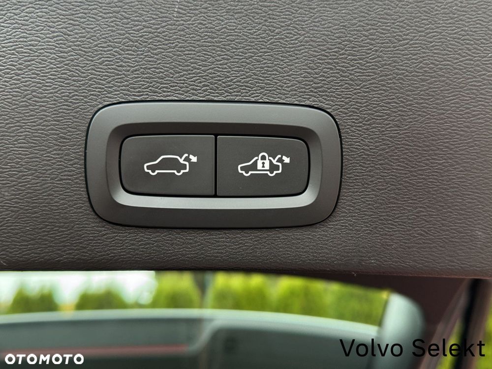 Volvo XC 40 - 28