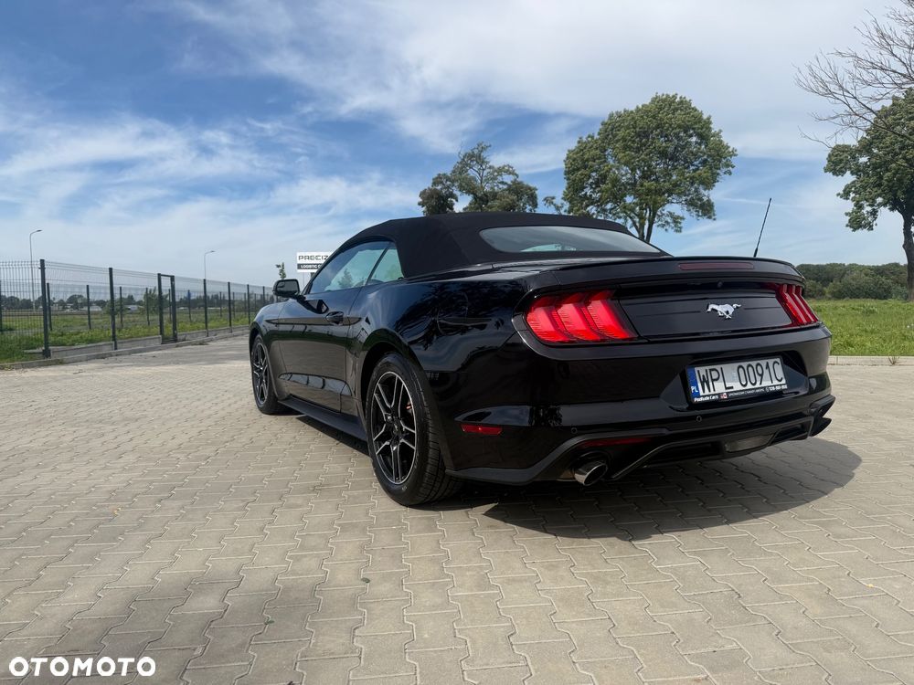 Ford Mustang - 15