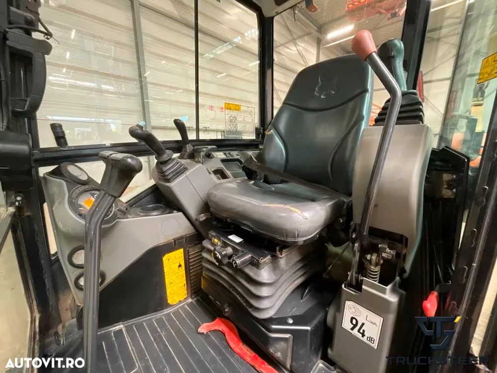 Bobcat E35z | Lama Nivelatoare | JoyStick - 9
