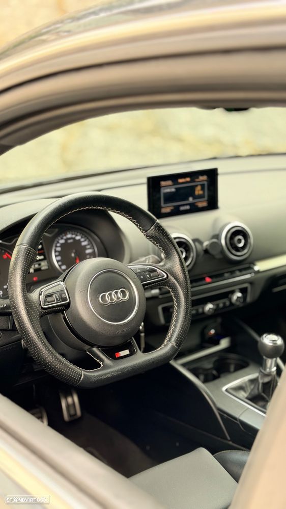 Audi A3 1.6 TDI S-line - 16