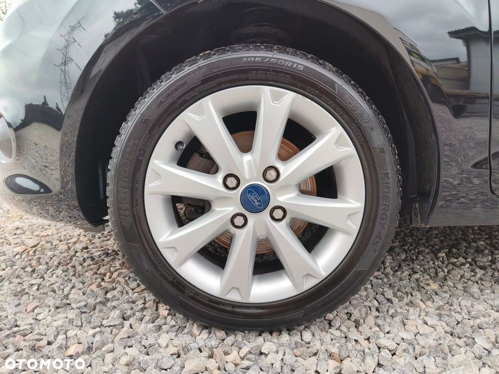 Ford Fiesta 1.25 Platinium X - 22