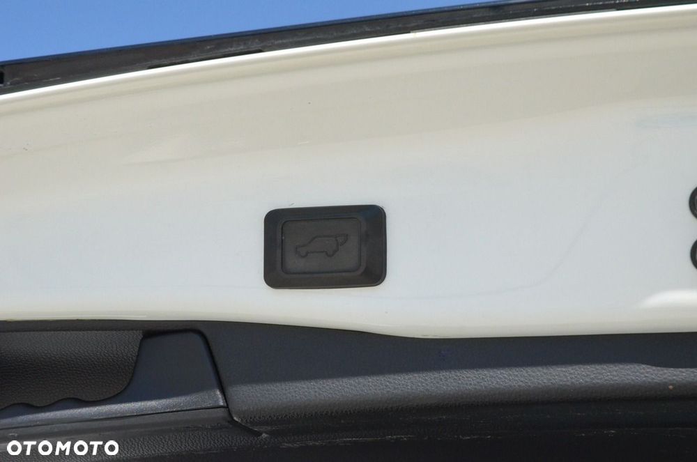 Toyota RAV4 Hybrid Selection 4x4 - 20
