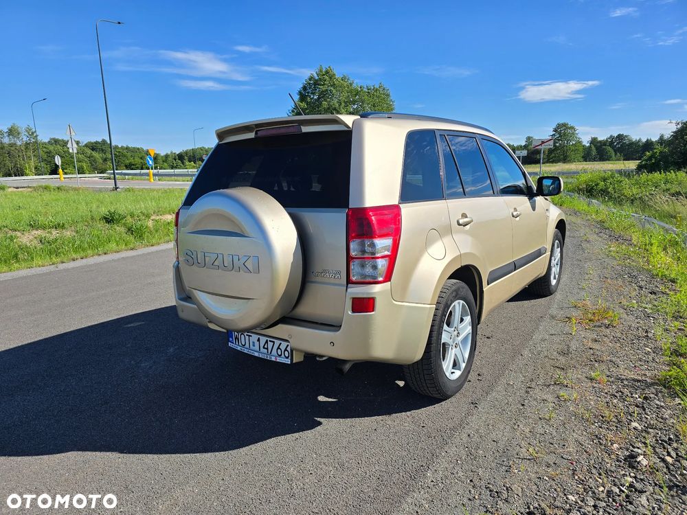 Suzuki Grand Vitara 1.9 DDiS De Luxe - 8