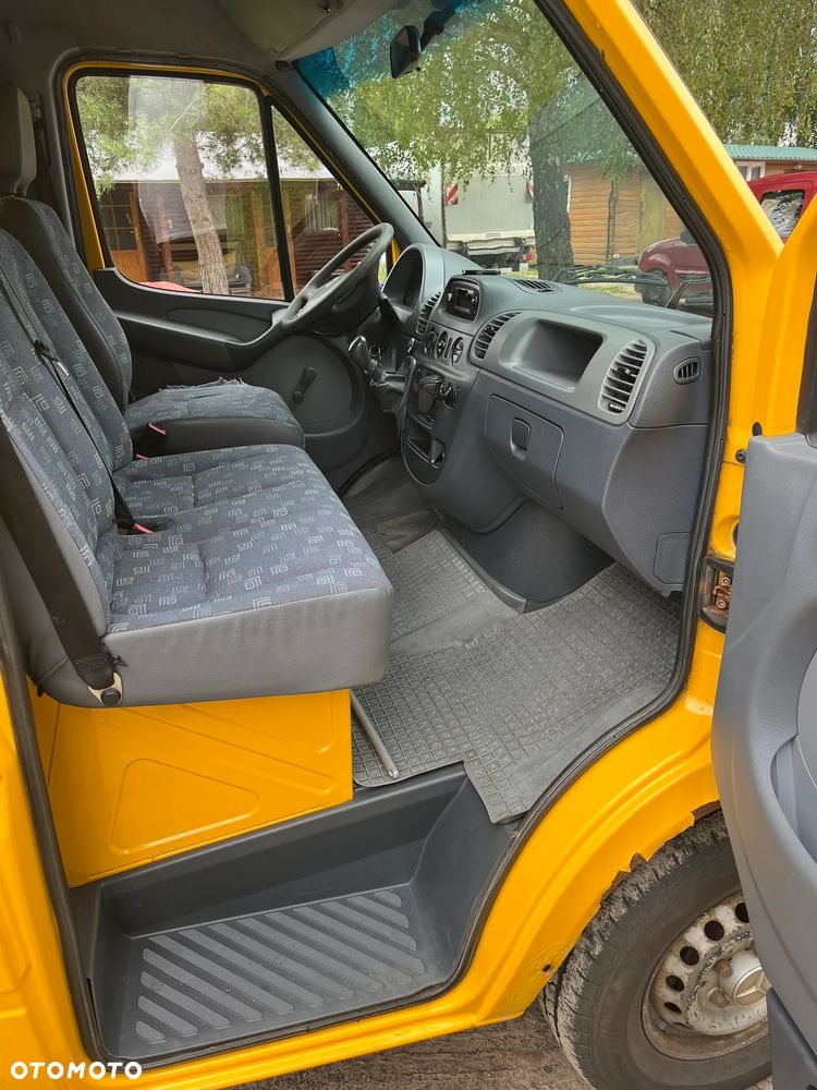 Mercedes-Benz SPRINTER - 11