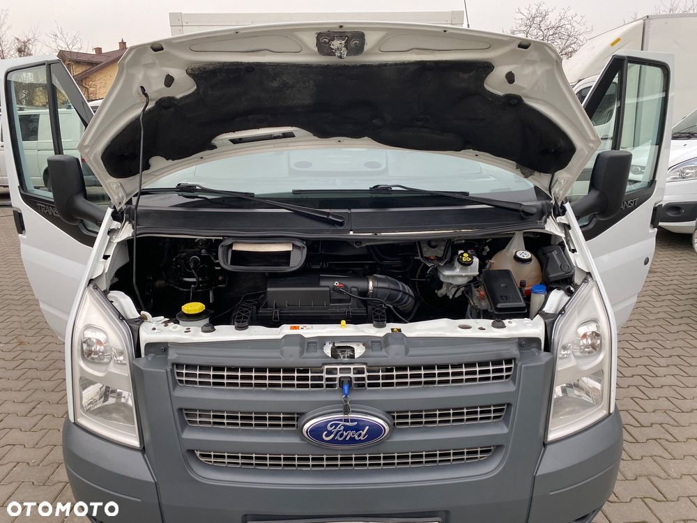 Ford TRANSIT - 21