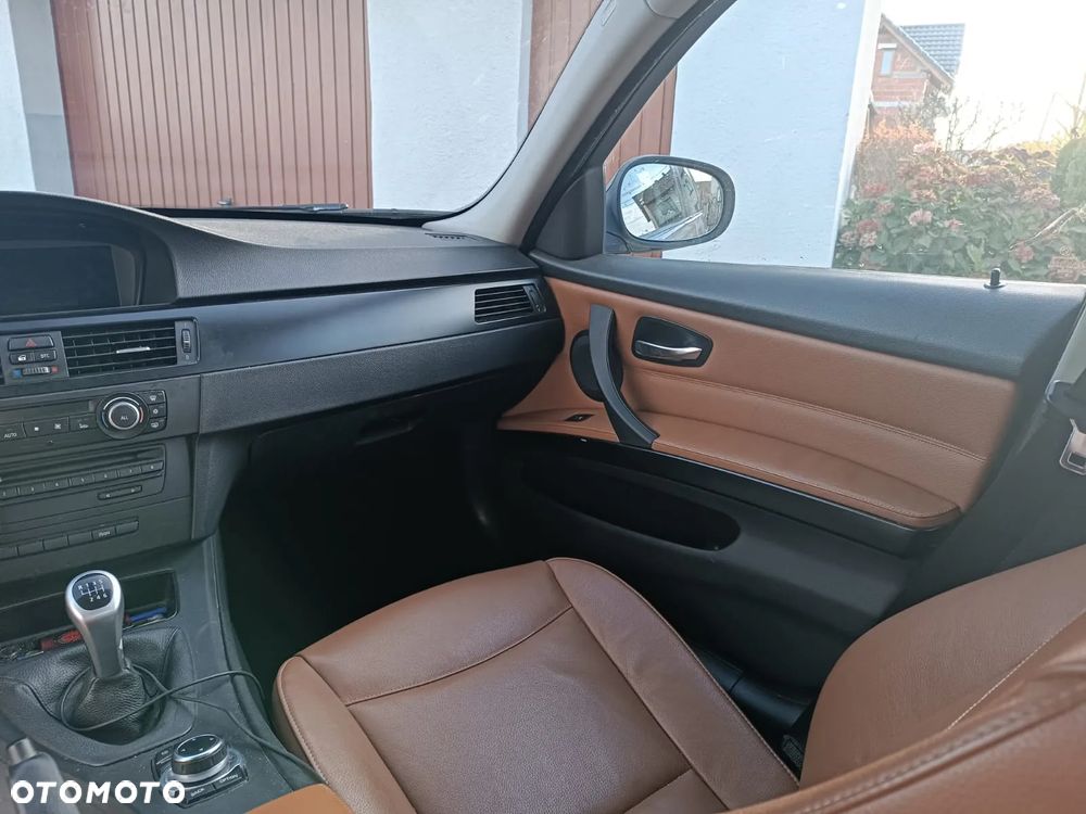 BMW Seria 3 - 14