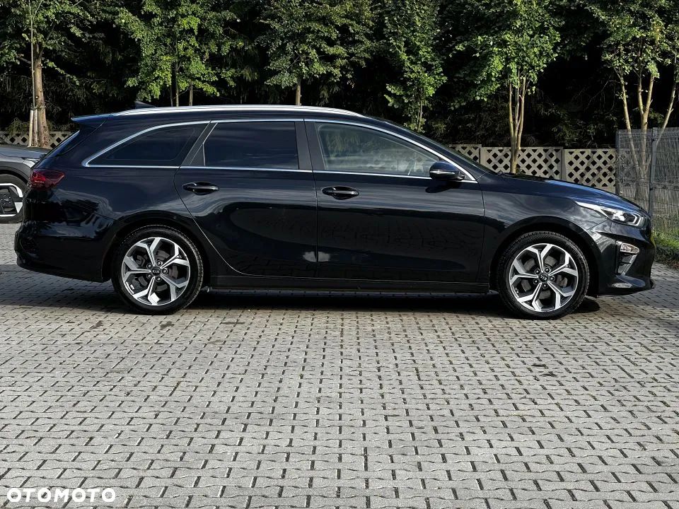 Kia Ceed 1.6 CRDi DCT Spirit - 4