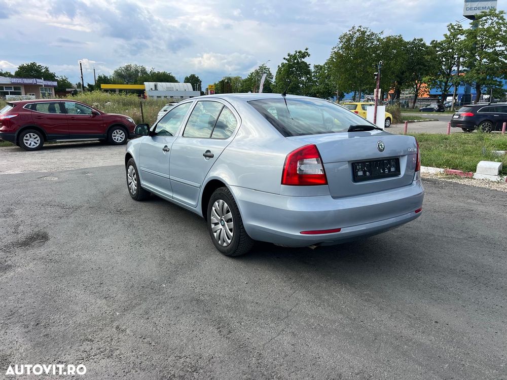 Skoda Octavia 1.4 Team Edition - 6