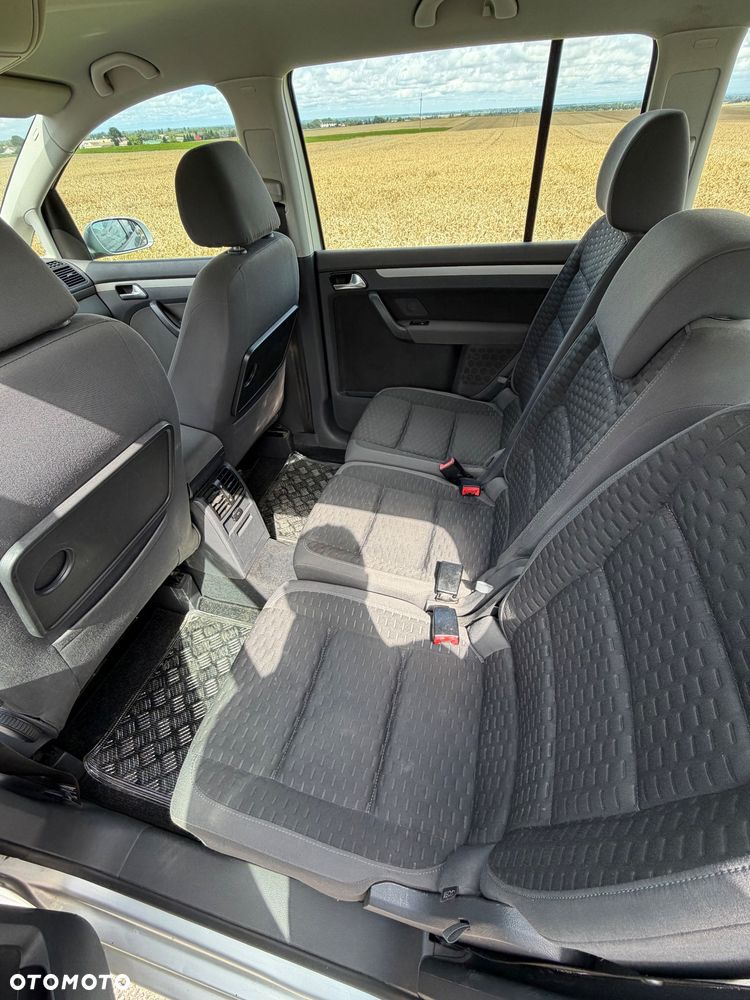 Volkswagen Touran 1.9 TDI Trendline - 10