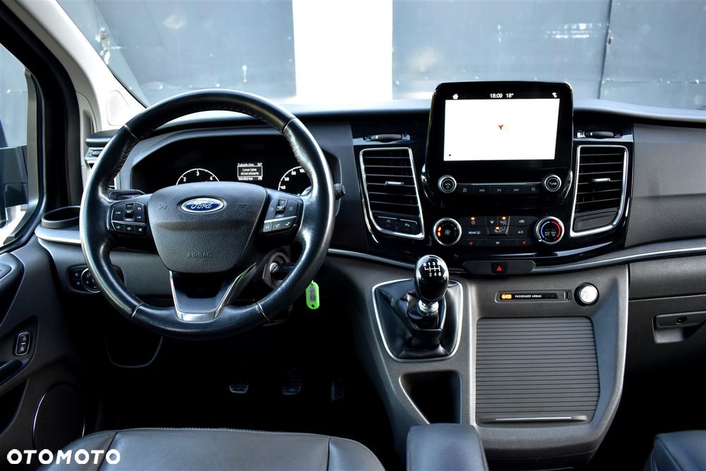 Ford Tourneo Custom 2.0 TDCi L2 Titanium - 33