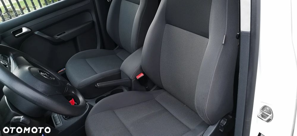 Volkswagen Caddy - 19