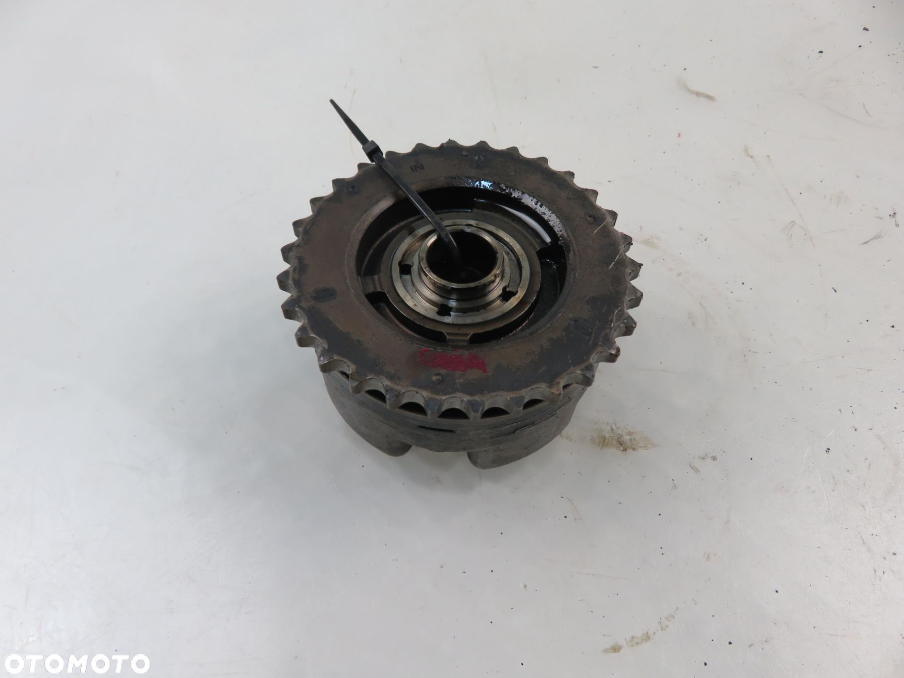 WARIATOR AUDI A4 B8 06E109083M - 6