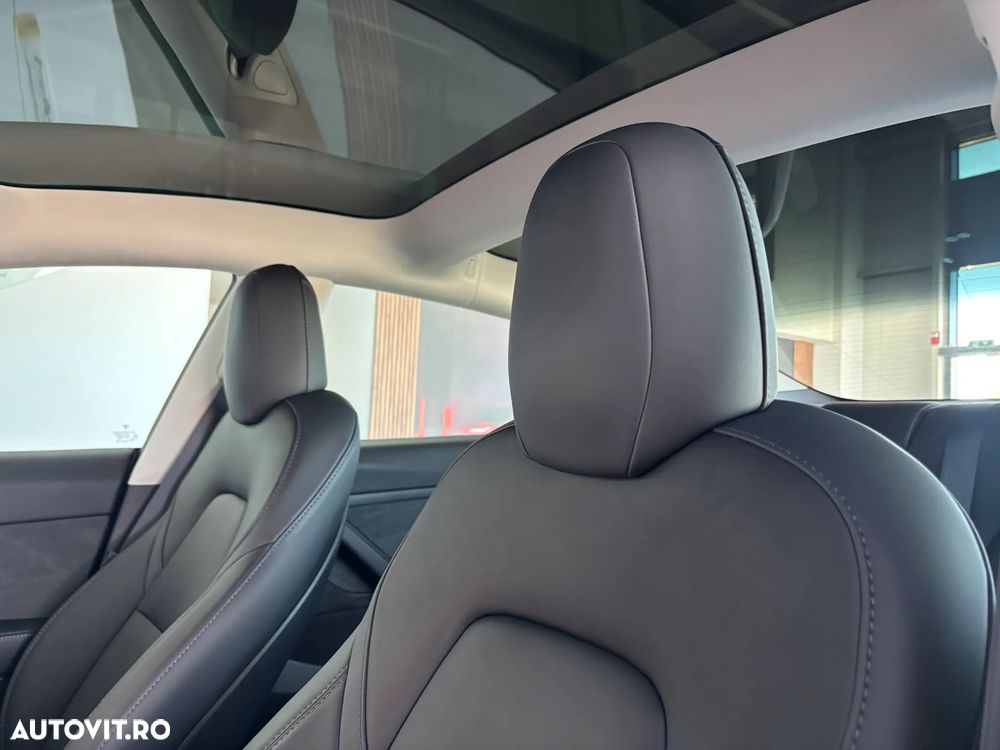 Tesla Model 3 Langstreckenbatterie Allradantrieb Dual Motor - 21