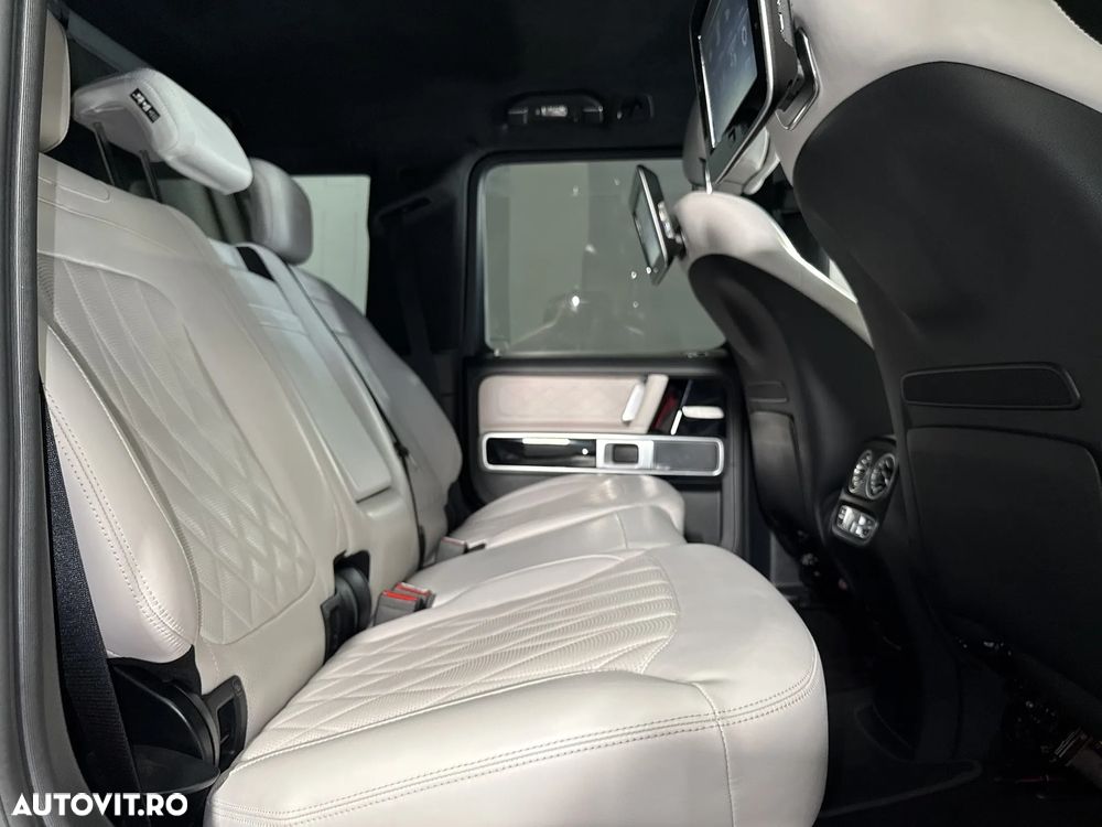 Mercedes-Benz G AMG 63 SW Long Aut. - 13