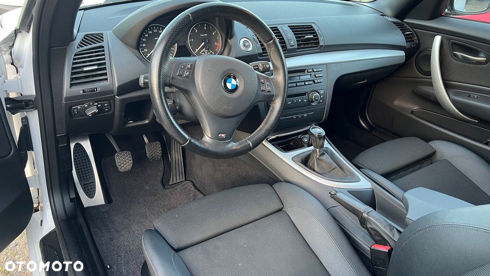 BMW Seria 1 118d - 20