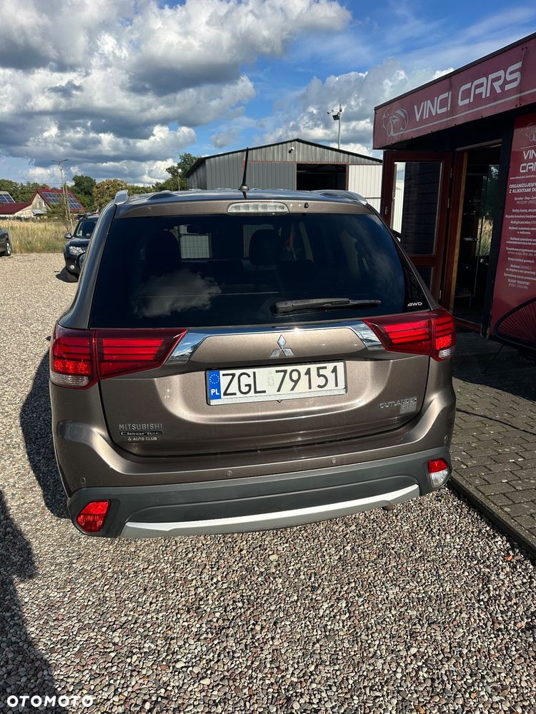 Mitsubishi Outlander 2.0 Intense + Navi 4WD CVT - 7