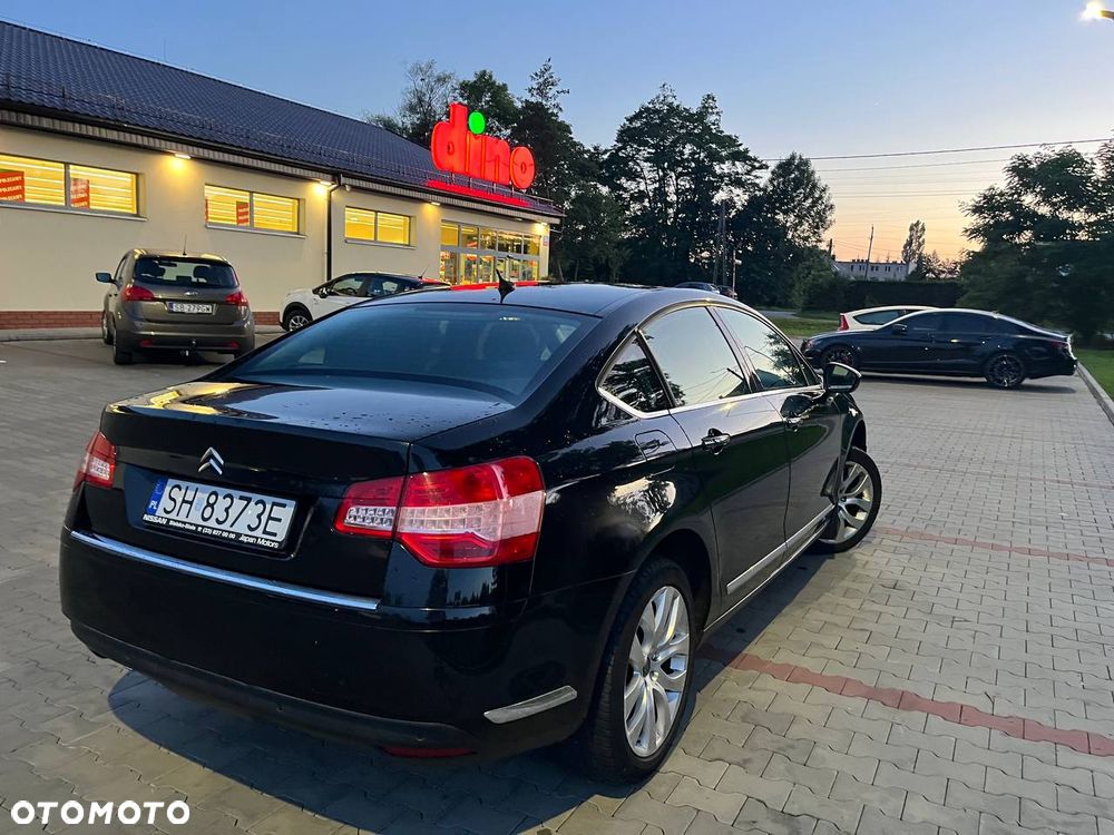 Citroën C5 2.7 HDi V6 Exclusive - 4