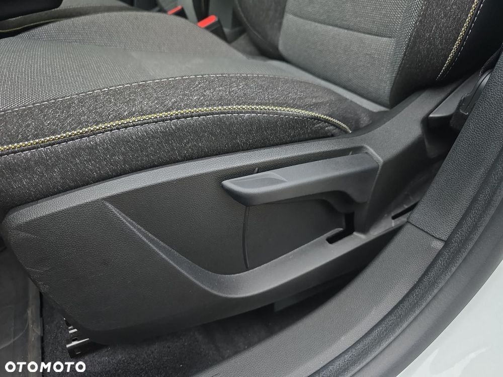 Renault Captur - 15