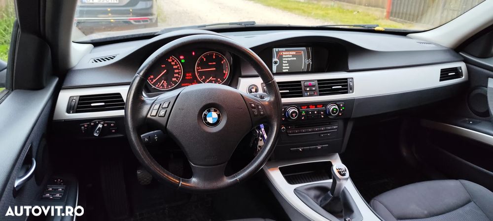 BMW Seria 3 318d - 7