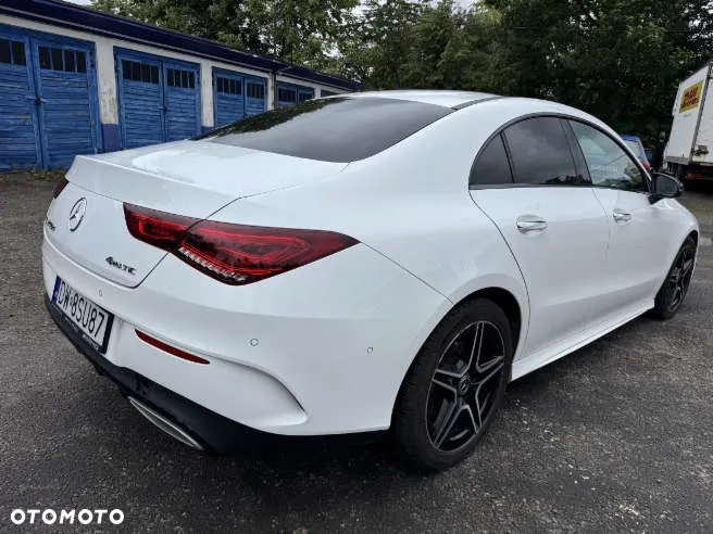 Mercedes-Benz CLA 200 d 4-Matic AMG Line 8G-DCT - 4