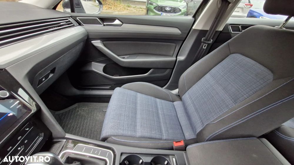 Volkswagen Passat GTE - 6