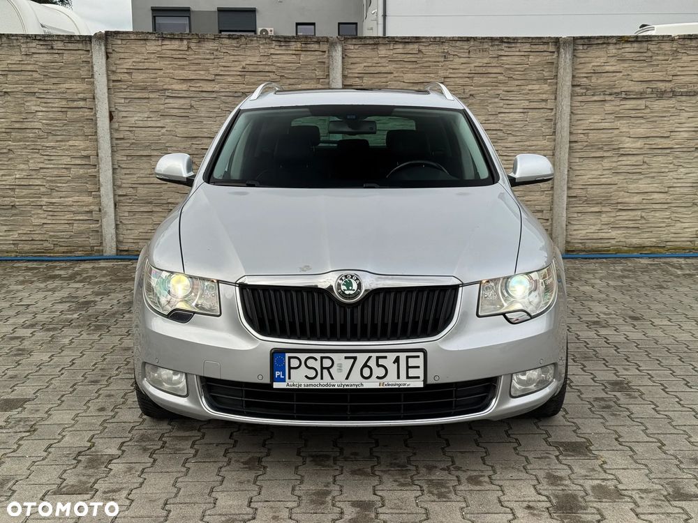 Skoda Superb 1.8 TSI Elegance DSG - 7