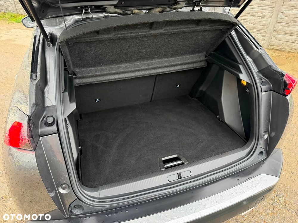 Peugeot 2008 PureTech 130 Allure - 21