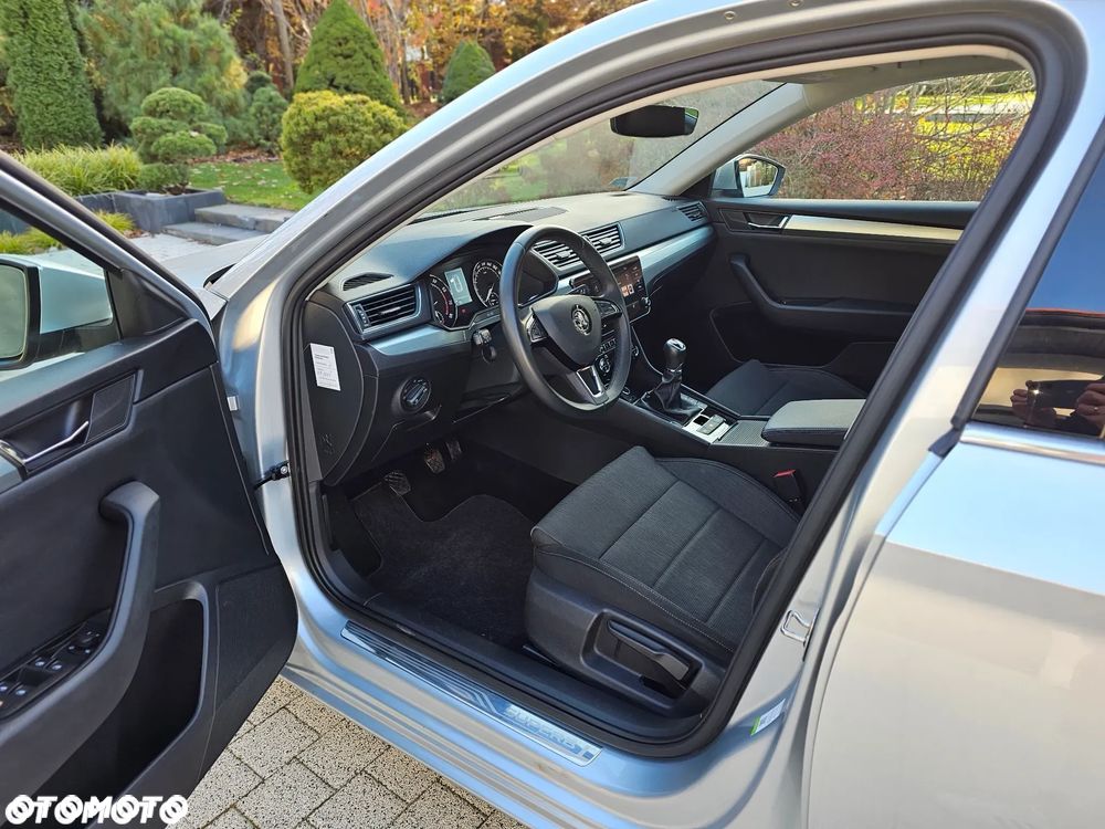 Skoda Superb 1.5 TSI Ambition - 15