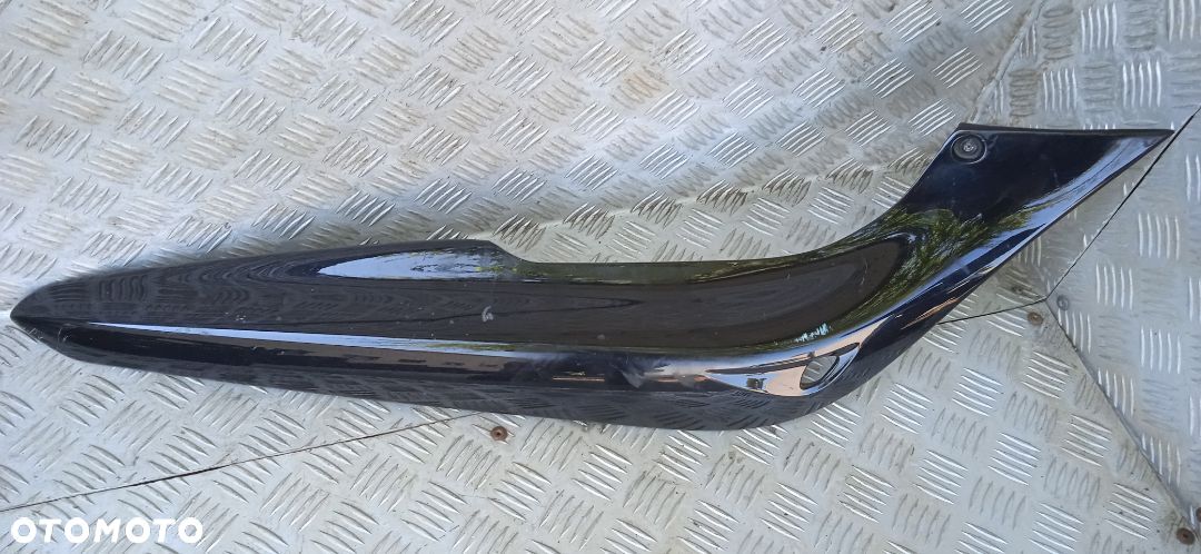 OWIEWKA PRAWY BOK BMW R 1150R 01-06 2328714 - 1