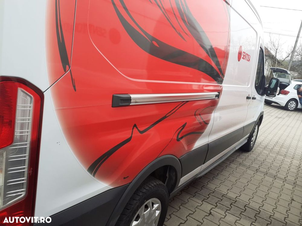 Ford Transit 2.2 - 5