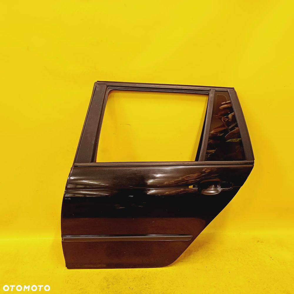 DRZWI LEWY TYŁ LEWE TYLNE BMW 3 E46 LAK. 475/9 KOMBI NR133 - 1