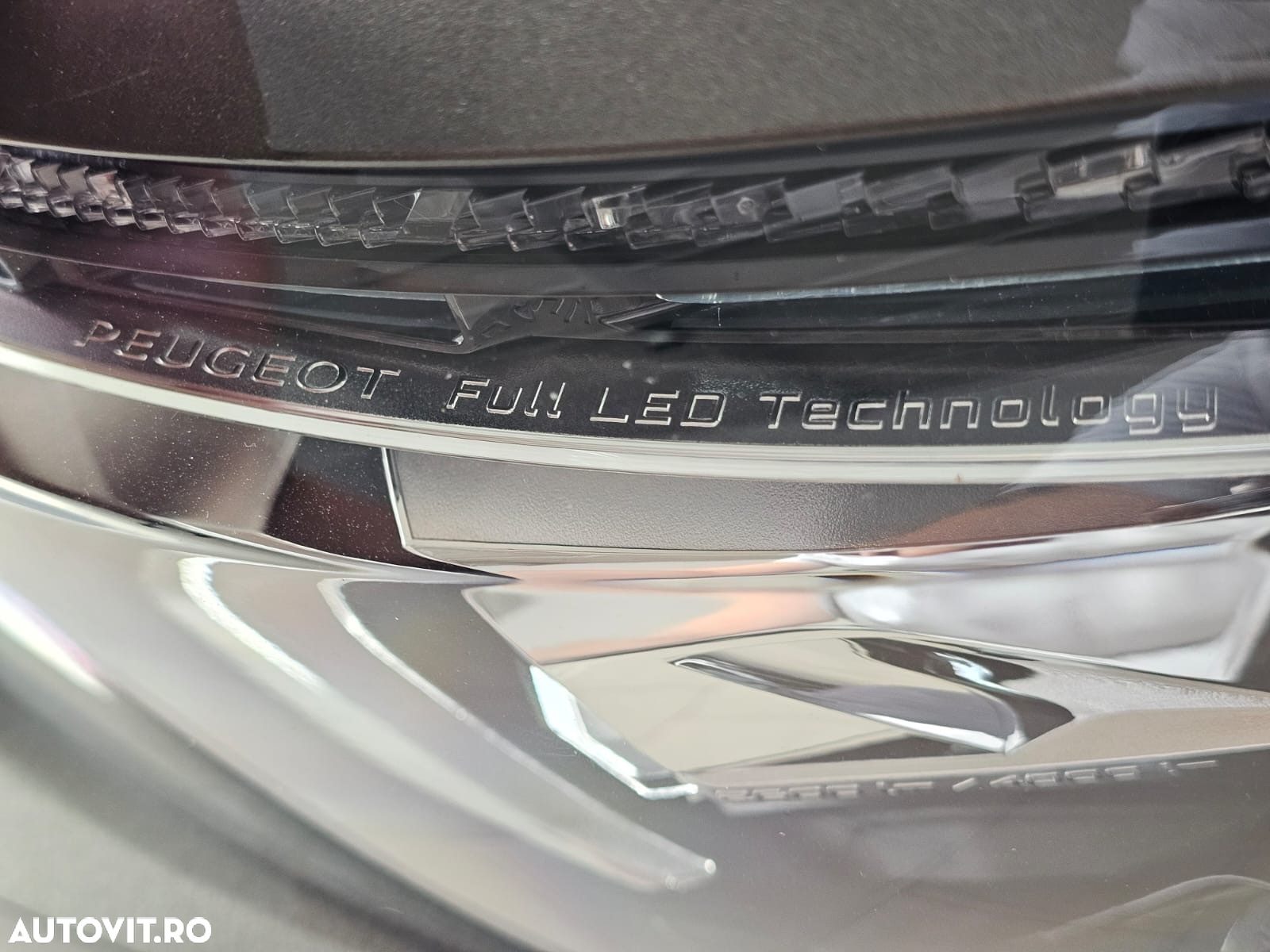 Peugeot 3008 BlueHDi 130 Stop & Start EAT8 Allure - 11
