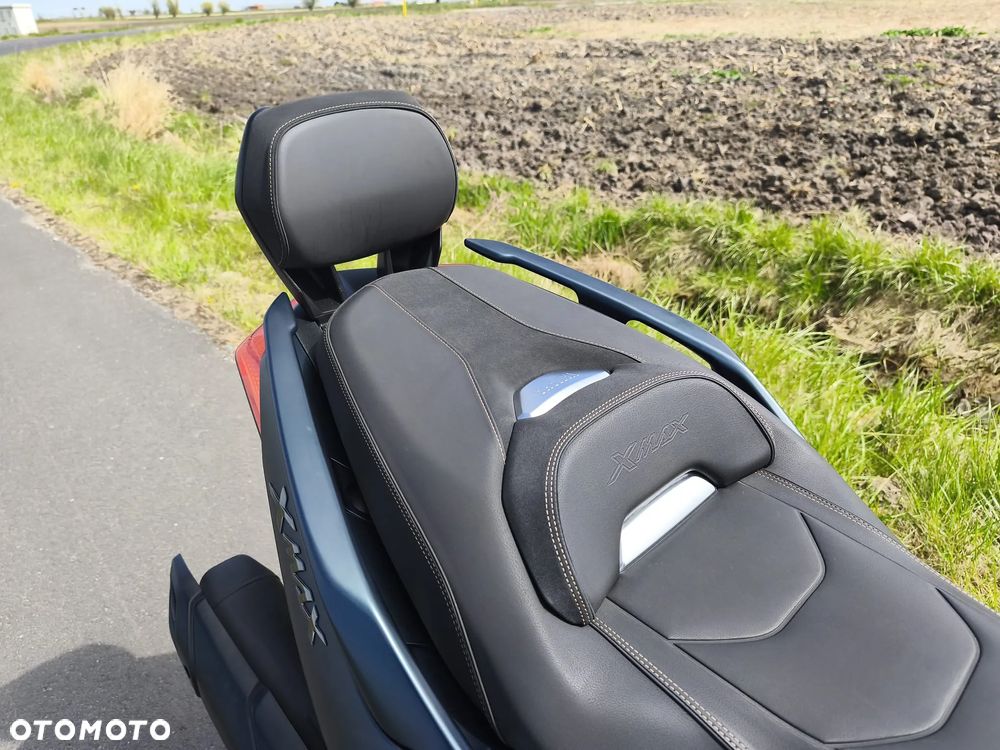 Yamaha X-max - 9